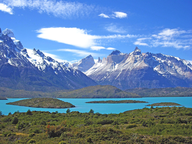 Hjertet i nationalparken, Torres del Paine, er bjergkæden Paine